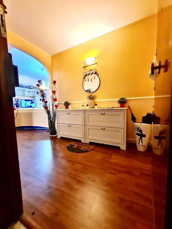 דירה קטאניה La Maison Blanche
