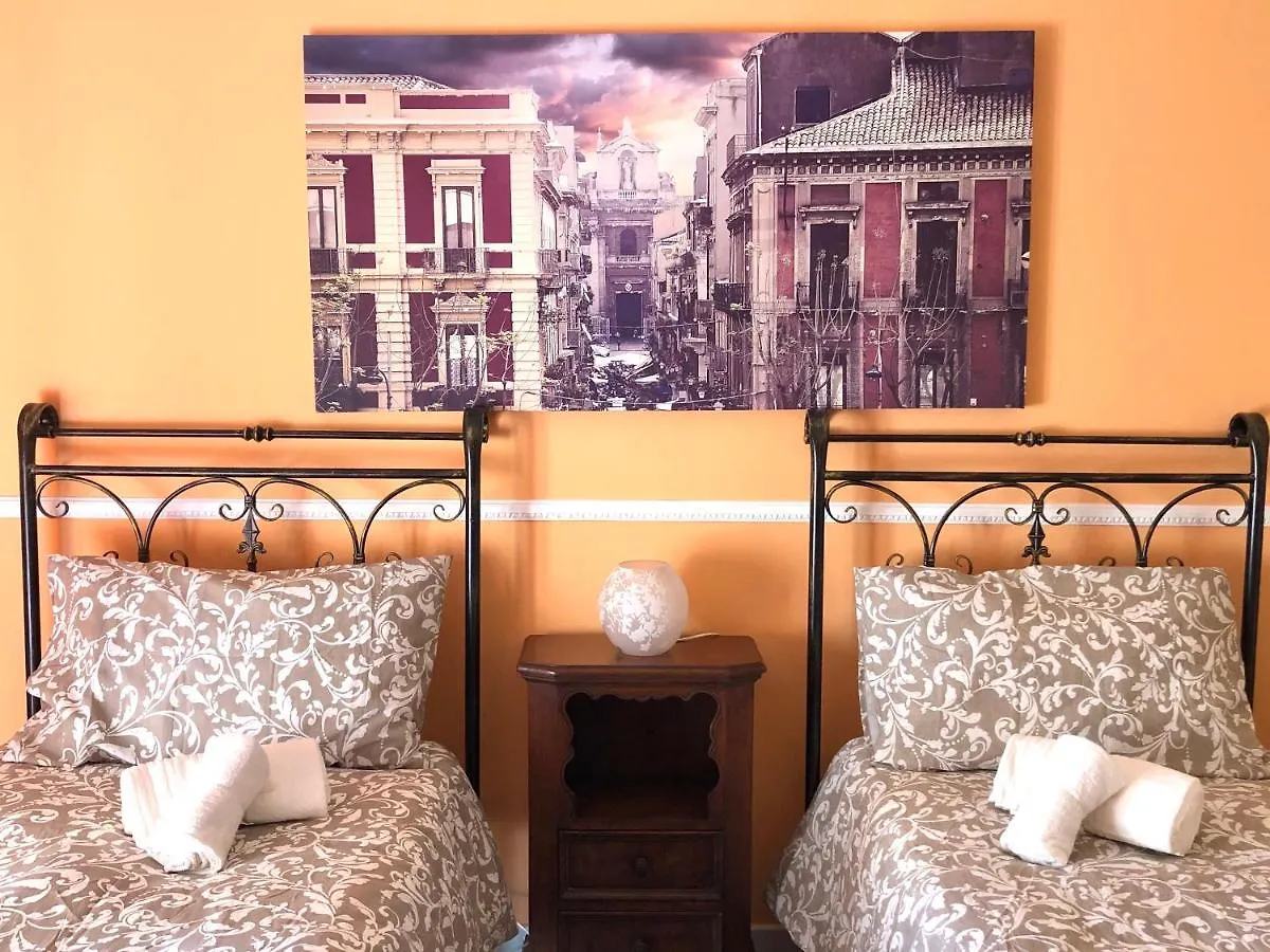 La Maison Blanche Catania 0*,
