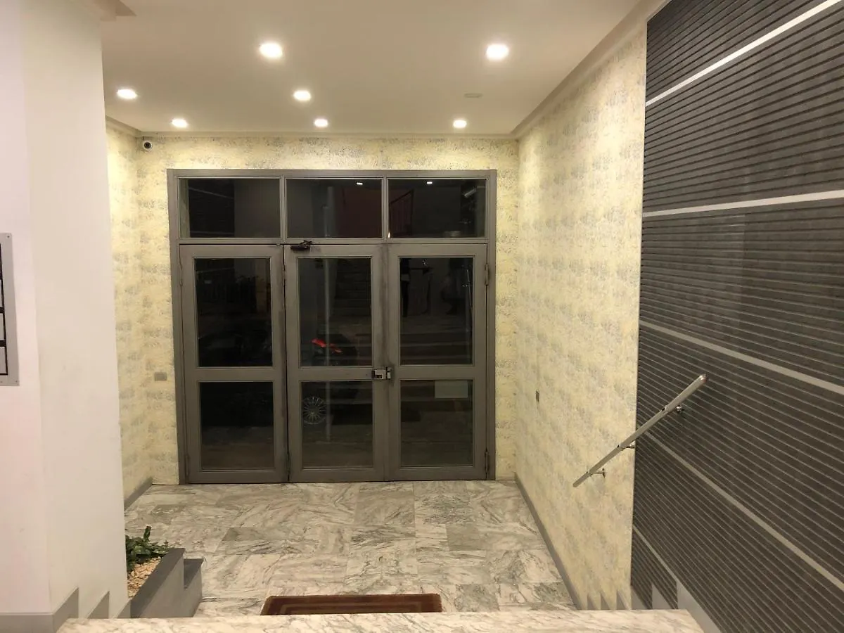 La Maison Blanche كاتانيا